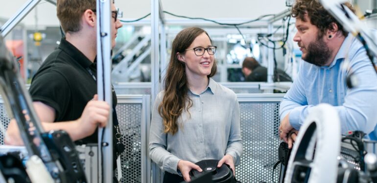 Oyunseverlerin heyecanla beklediği Xbox Series X ve S satışa sunuldu